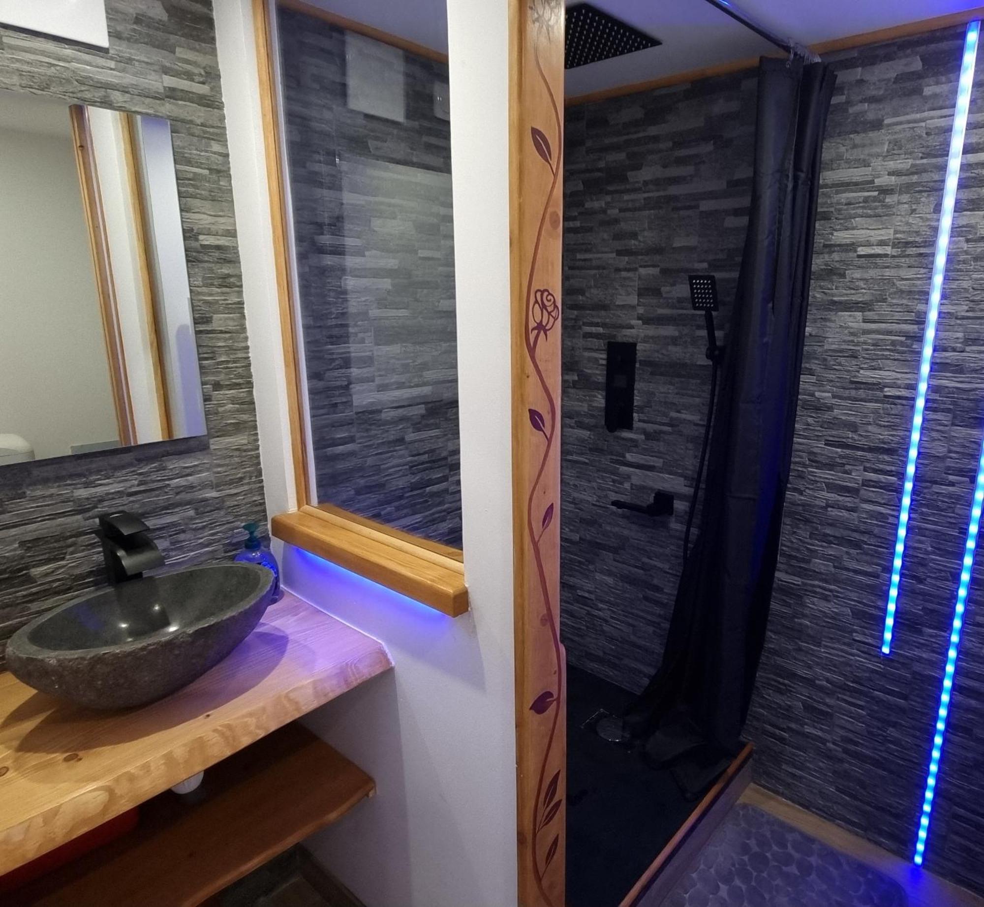 Appartement Romantique Climatise Belorizon - 30 Min De La Mer Pignans Esterno foto
