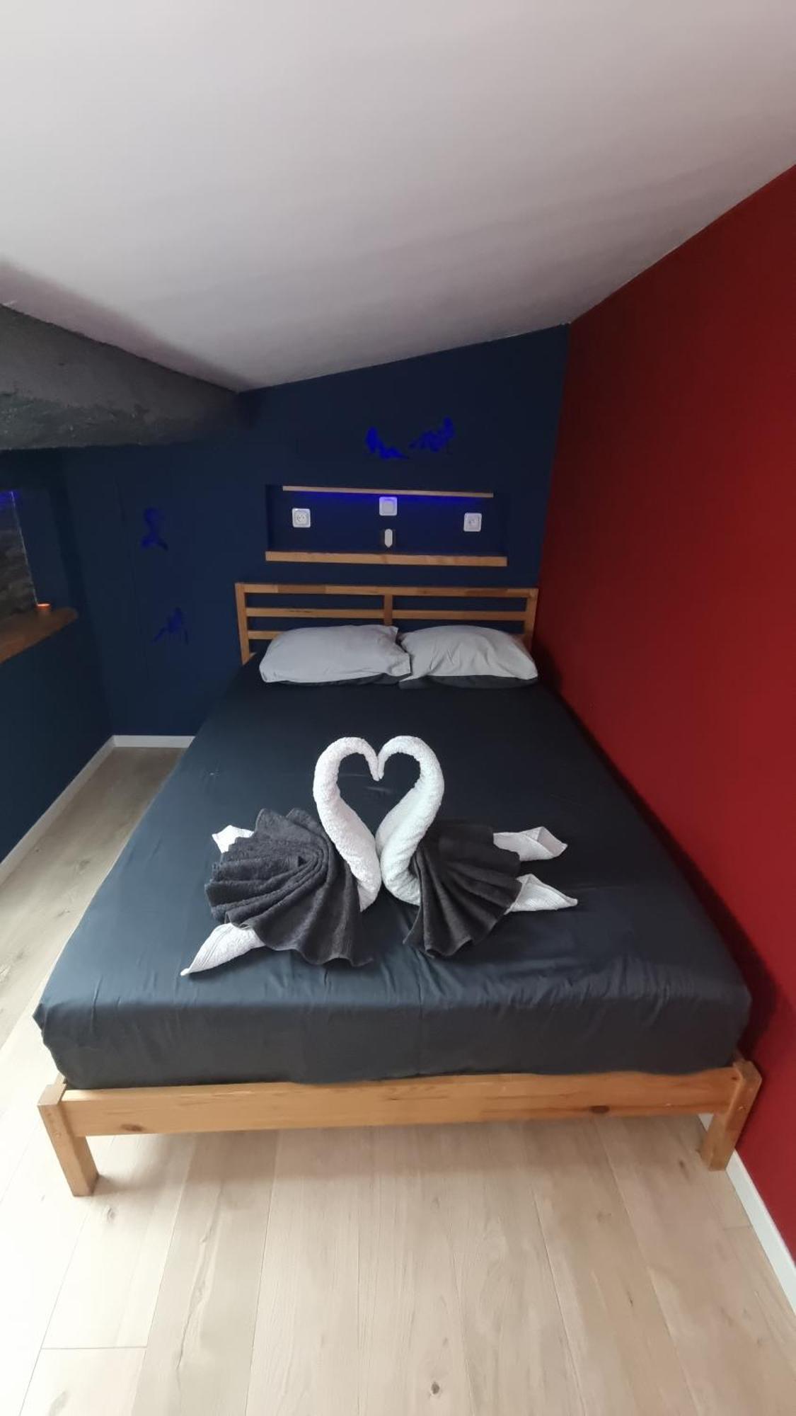 Appartement Romantique Climatise Belorizon - 30 Min De La Mer Pignans Esterno foto